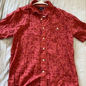 Men’s short sleeve button up size Medium